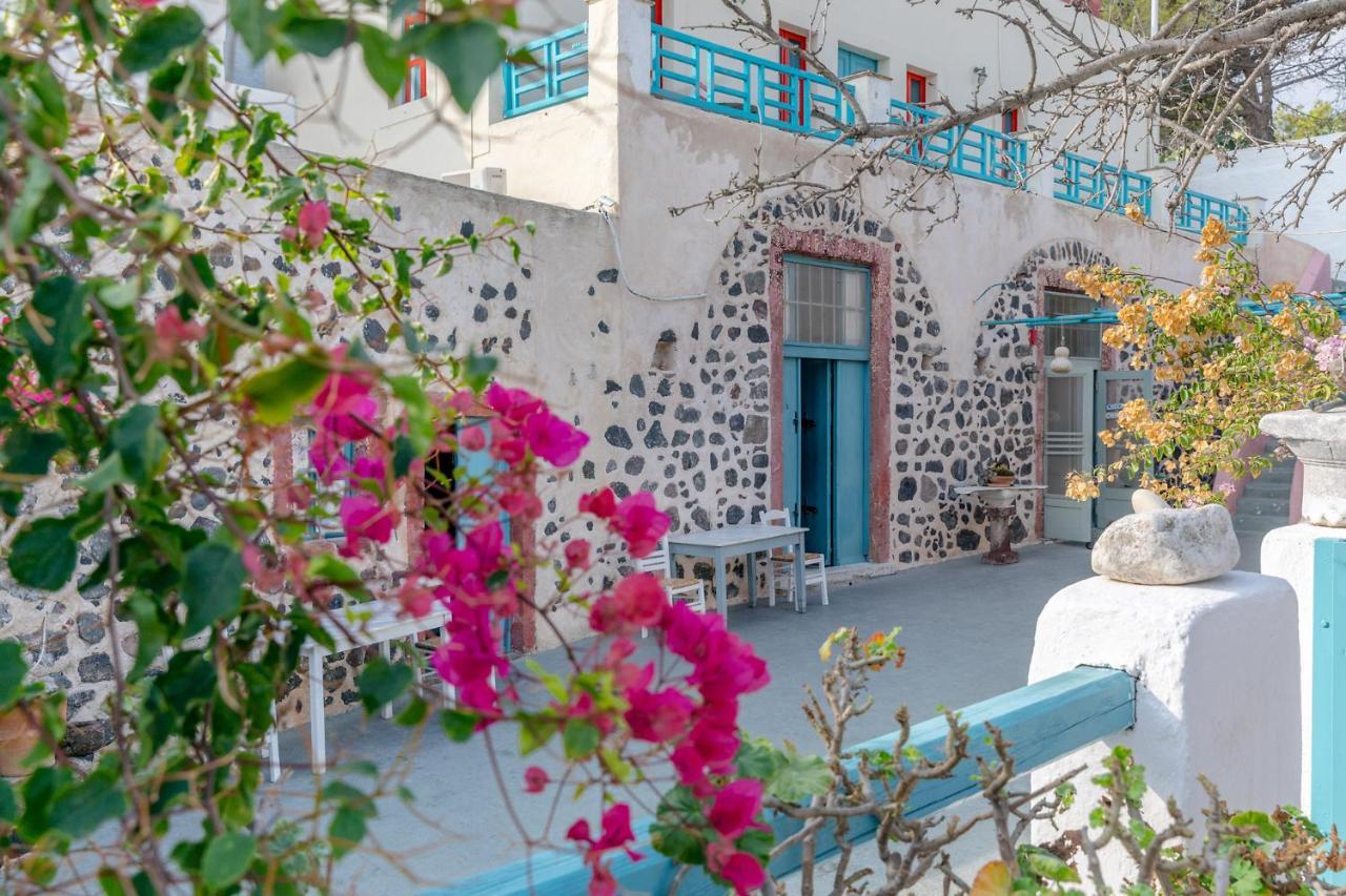 Caveland Hostel Karterados  Ngoại thất bức ảnh