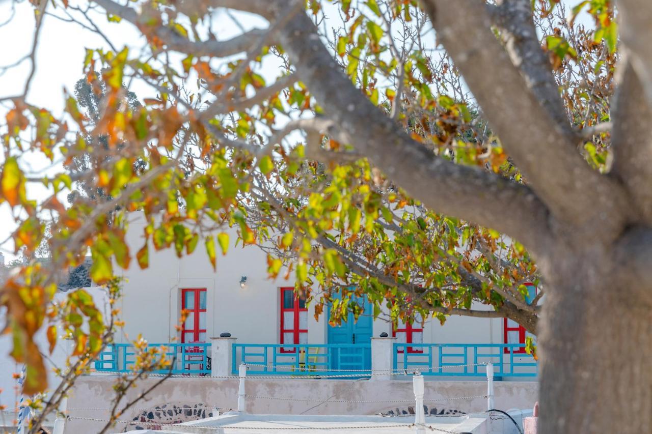 Caveland Hostel Karterados  Ngoại thất bức ảnh