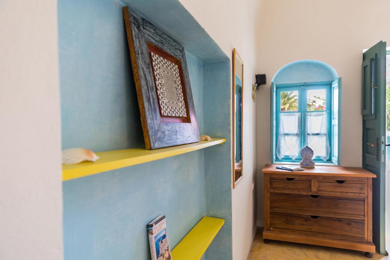 Caveland Hostel Karterados  Ngoại thất bức ảnh
